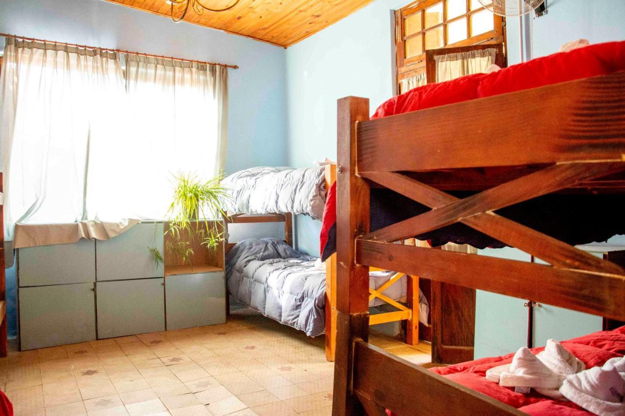 Los 3 Gomez Capilla del Monte Esterno foto